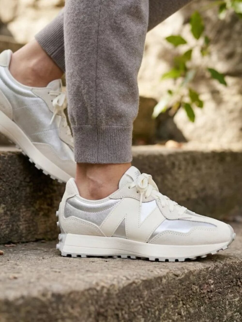 New Balance 327 Casual Women Sneakers Shoes Silver White various sizes 💫